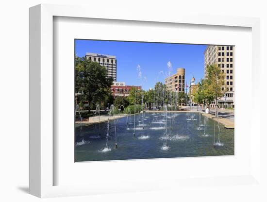 Fountain in Miller Park, Chattanooga, Tennessee, United States of America, North America-Richard Cummins-Framed Photographic Print