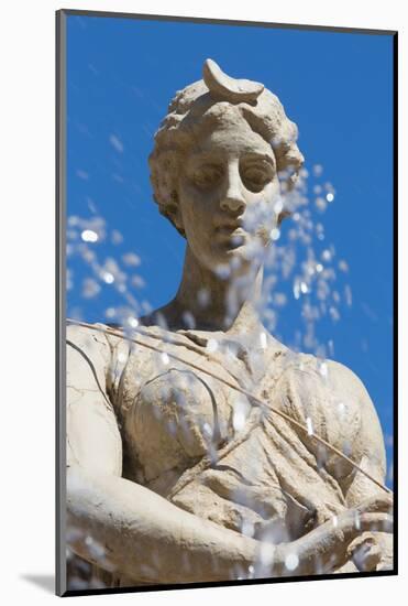 Fountain of Diana on the Tiny Island of Ortygia, Syracuse, Sicily, Italy, Europe-Martin Child-Mounted Photographic Print