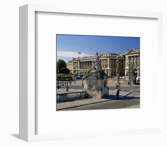 Fountain Place Concorde Paris-null-Framed Art Print