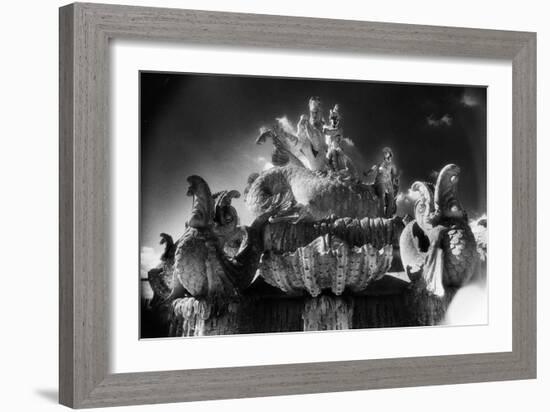 Fountain, Witley Court, Worcestershire, England-Simon Marsden-Framed Giclee Print