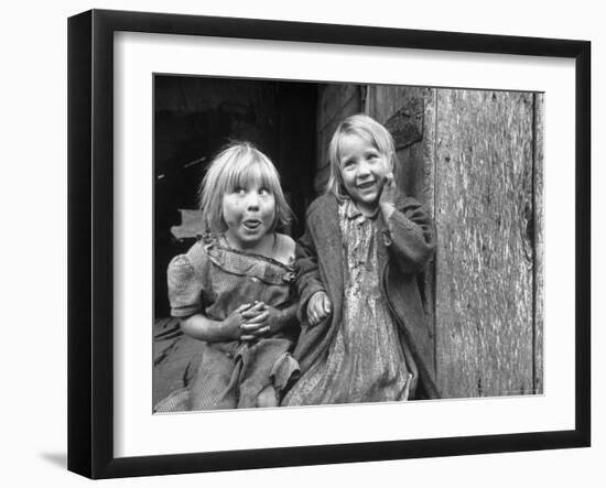 Four Year Old Flora and Her Sister Jacqueline Couch, 6 Smiling at the Camera-Eliot Elisofon-Framed Photographic Print