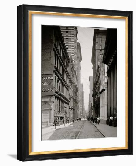 Fourth Avenue, Pittsburg, Pa.-null-Framed Photo