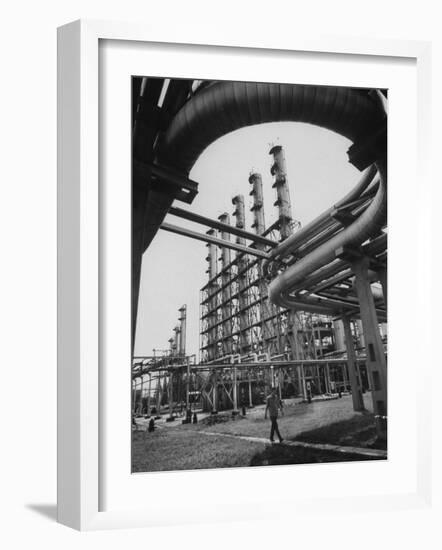 Fraction Plant Industry of Oil Refinery-Carl Mydans-Framed Photographic Print