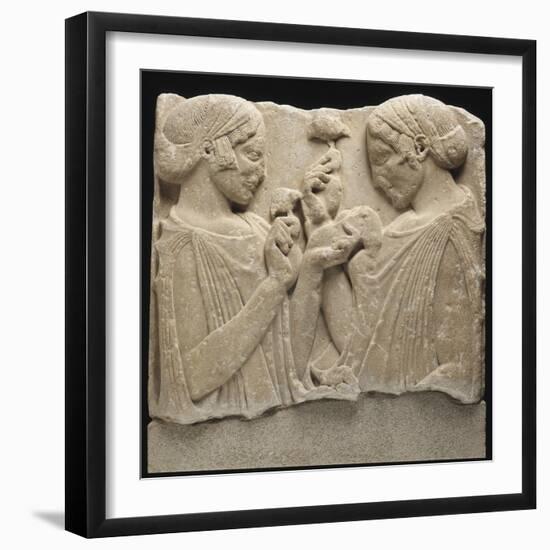 Fragment de stèle funéraire (ou votive) dite de "l'Exaltation à la fleur" (Démeter et Coré ?)-null-Framed Giclee Print