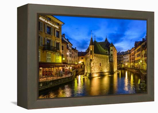 France, Rh™ne-Alpes, Haute-Savoie, Annecy, River Thiou, Old Town, Palais De L'Isle-Udo Siebig-Framed Premier Image Canvas