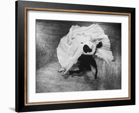 Frank Veloz and Yolanda Casazza, Husband and Wife, Top U.S. Ballroom Dance Team-Gjon Mili-Framed Photographic Print