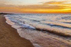 USA, Michigan, Paradise, Whitefish Bay Beach with Waves at Sunrise-Frank Zurey-Photographic Print