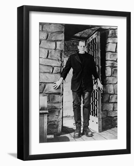 Frankenstein: Frankenstein, 1931-null-Framed Photographic Print