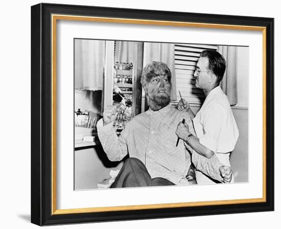 Frankenstein Meets the Wolf Man, 1943-null-Framed Photographic Print