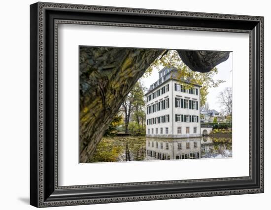 Frankfurt, Hesse, the Baroque 'Holzhausenschlšsschen' at Frankfurt Nordend-Bernd Wittelsbach-Framed Photographic Print