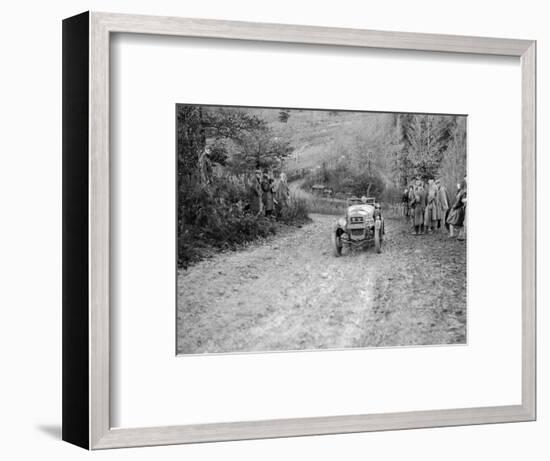 Frazer-Nash Boulogne Vitesse of RL Bellamy taking part in the Inter-Varsity Trial, 1930-Bill Brunell-Framed Photographic Print