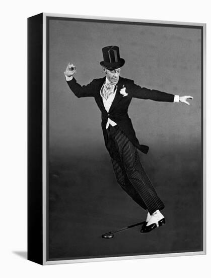 Fred Astaire in Top Hat, Tails and Spats, Dancing "Puttin' on the Ritz" for "Blue Skies"-Bob Landry-Framed Premier Image Canvas