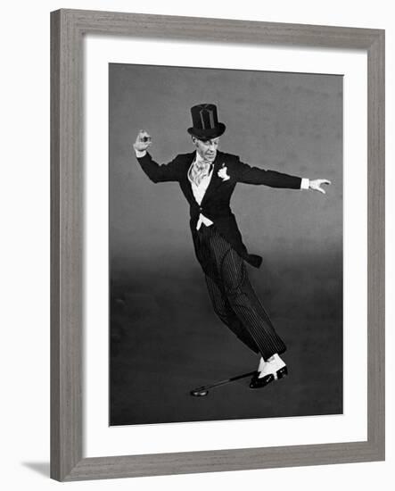 Fred Astaire in Top Hat, Tails and Spats, Dancing "Puttin' on the Ritz" for "Blue Skies"-Bob Landry-Framed Premium Photographic Print