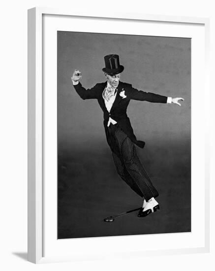 Fred Astaire in Top Hat, Tails and Spats, Dancing "Puttin' on the Ritz" for "Blue Skies"-Bob Landry-Framed Premium Photographic Print