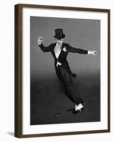 Fred Astaire in Top Hat, Tails and Spats, Dancing "Puttin' on the Ritz" for "Blue Skies"-Bob Landry-Framed Premium Photographic Print