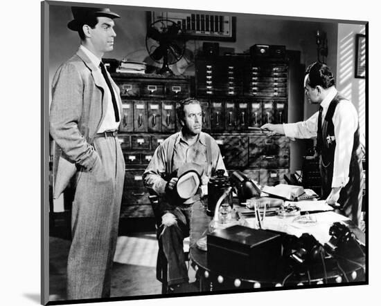 Fred MacMurray, Double Indemnity (1944)-null-Mounted Photo
