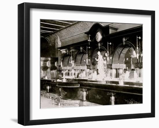 Fred Schiek Co. Bar, Minneapolis, Minn.-null-Framed Photo