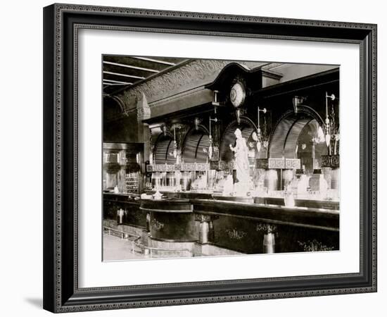 Fred Schiek Co. Bar, Minneapolis, Minn.-null-Framed Photo