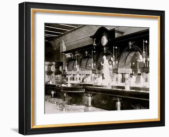 Fred Schiek Co. Bar, Minneapolis, Minn.-null-Framed Photo