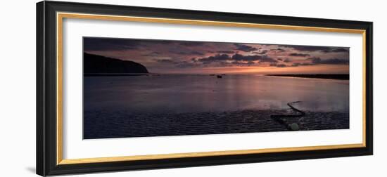 Free to Sail-Doug Chinnery-Framed Photographic Print