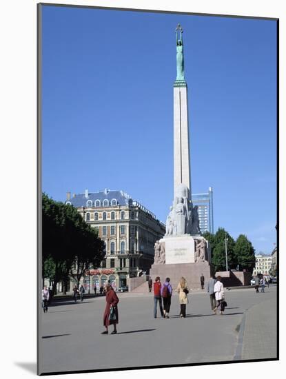 Freedom Monument, Riga, Latvia-Peter Thompson-Mounted Photographic Print