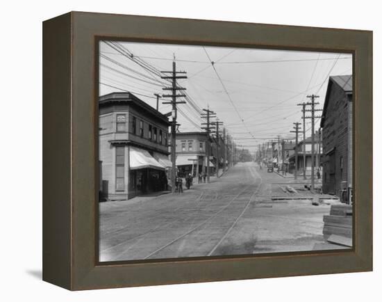Fremont Avenue looking North Photograph - Seattle, WA-Lantern Press-Framed Stretched Canvas