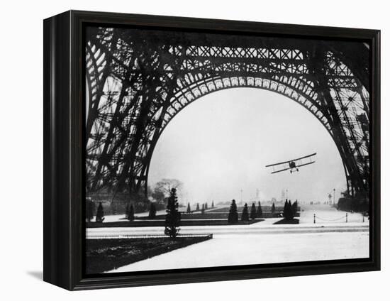 French Aviator Lieutenant Collot Successfully Flies His Biplane Beneath the Tour Eiffel-null-Framed Premier Image Canvas