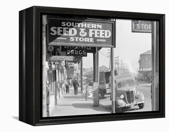 French market sidewalk scene at the Waterfront in New Orleans, Louisiana, 1935-Walker Evans-Framed Premier Image Canvas