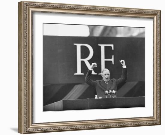 French President Charles De Gaulle Making a Speech-Loomis Dean-Framed Photographic Print