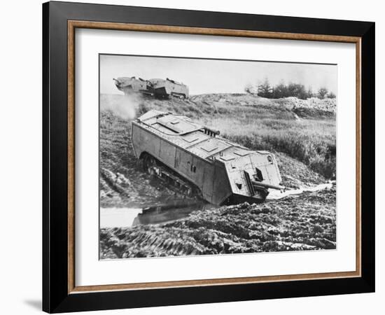 French Tank WWI-Robert Hunt-Framed Photographic Print