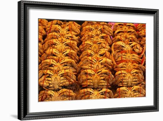 Fresh Crab at Pike Place Market-Paul Souders-Framed Photographic Print