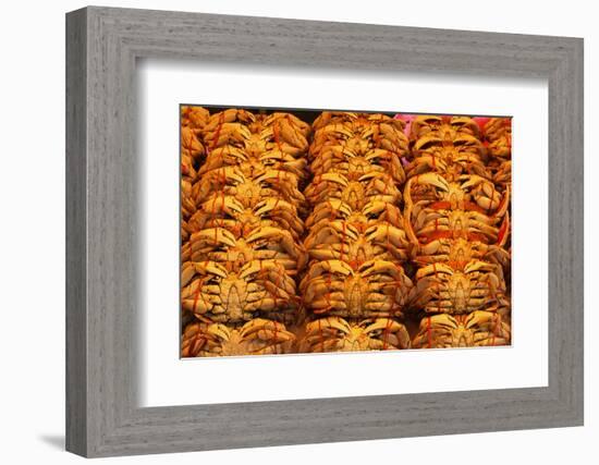 Fresh Crab at Pike Place Market-Paul Souders-Framed Photographic Print