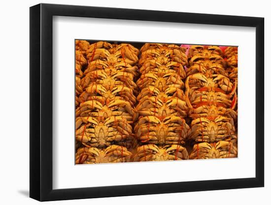 Fresh Crab at Pike Place Market-Paul Souders-Framed Photographic Print