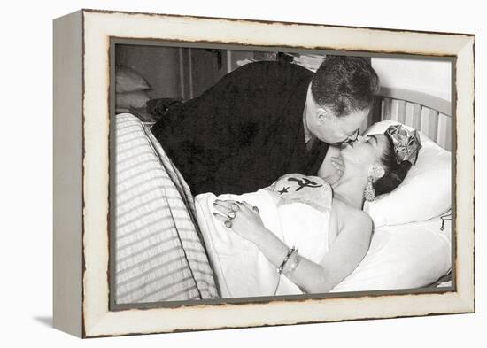 Frida Kahlo and Diego Rivera at the Blue House (Casa Azul), Coyoacan, Mexico City, 1940-Tina Modotti-Framed Premier Image Canvas