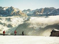 Italy Travel Trip Alps Skiing-Fritz Faerber-Photographic Print