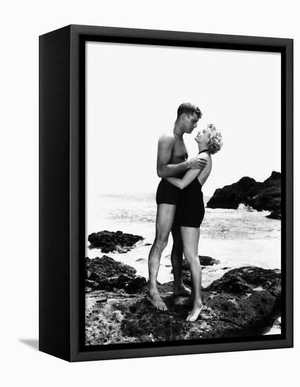 FROM HERE TO ETERNITY, 1953 directed by FRED ZINNEMANN Burt Lancaster and Deborah Kerr (b/w photo)-null-Framed Stretched Canvas