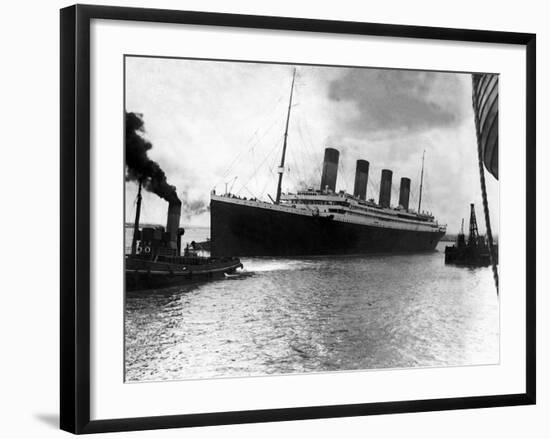 Front Page of Daily Mirror, Five Days after Titanic Tragedy, April 15th, 1912-null-Framed Photographic Print