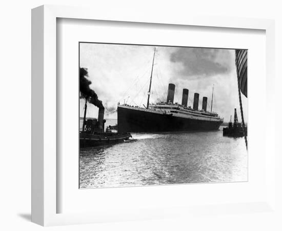 Front Page of Daily Mirror, Five Days after Titanic Tragedy, April 15th, 1912-null-Framed Photographic Print