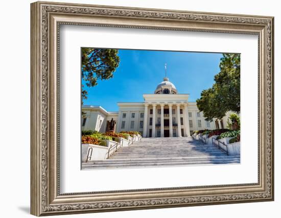 Front View of State Capitol in Montgomery, Alabama-Rob Hainer-Framed Photographic Print