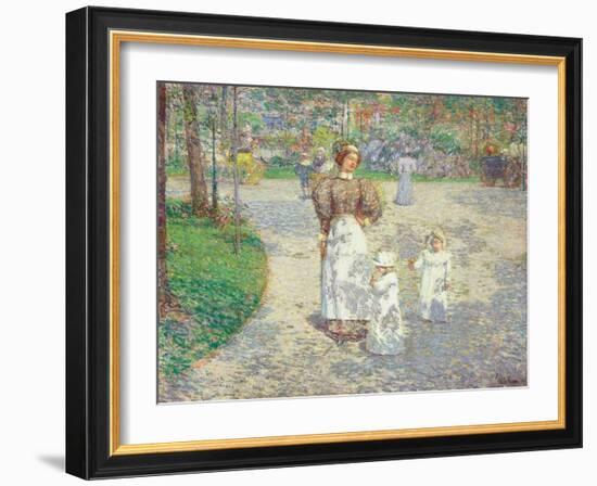 Frühling im Central Park (Spring in Central Park). 1908-Frederick Childe Hassam-Framed Giclee Print