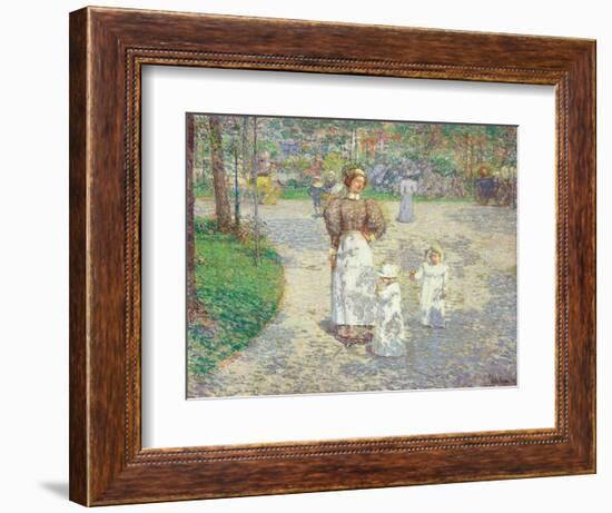 Frühling im Central Park (Spring in Central Park). 1908-Frederick Childe Hassam-Framed Giclee Print