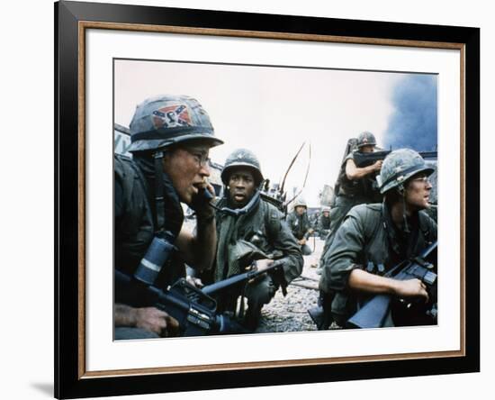 FULL METAL JACKET, 1987 directed by STANLEY KUBRICK Arliss Howard / Matthew Modine (photo)-null-Framed Photo