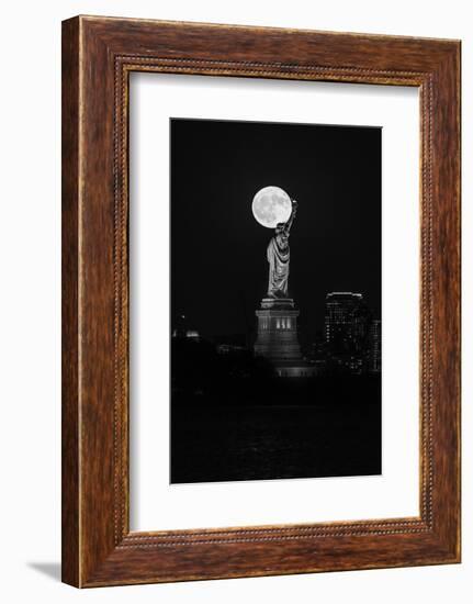 Full Moon New York-Bruce Getty-Framed Photographic Print