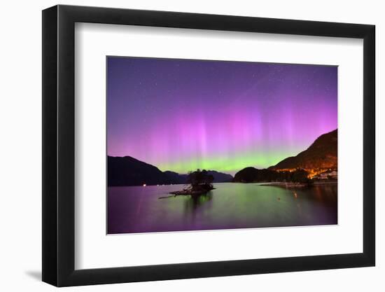 Furry Creek and Aurora at Midnight-lijuan-Framed Photographic Print