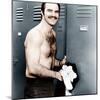 Fuzz, Burt Reynolds, 1972-null-Mounted Photo