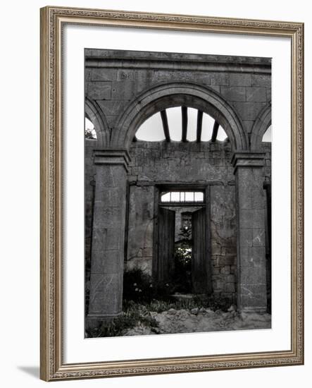 Gabvine-Tim Kahane-Framed Photographic Print