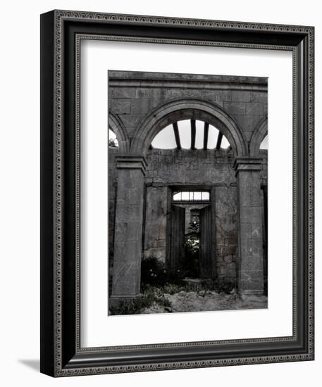 Gabvine-Tim Kahane-Framed Photographic Print