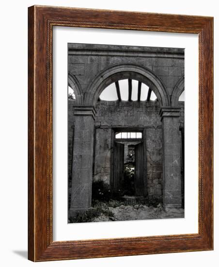 Gabvine-Tim Kahane-Framed Photographic Print