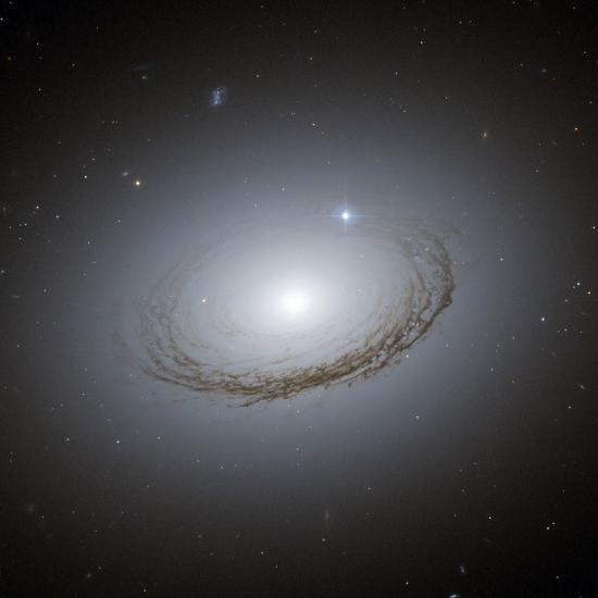 Galaxy NGC 7049, HST image Photographic Print | Art.com