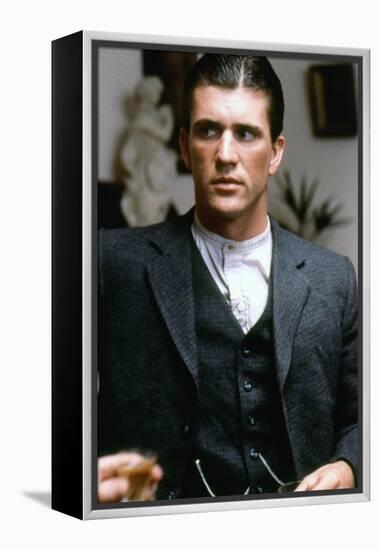 GALLIPOLI, 1981 directed by PETER WEIR Mel Gibson (photo)-null-Framed Stretched Canvas